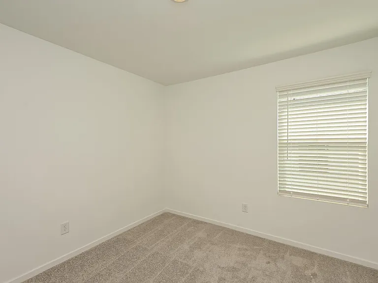 2213 La Vista Ln — Photo 14