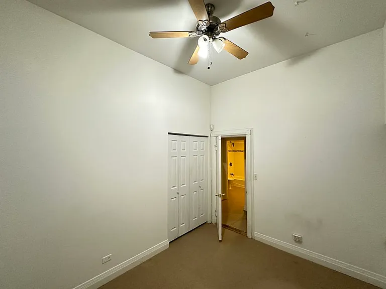 1160 N Lasalle St #2 — Photo 17