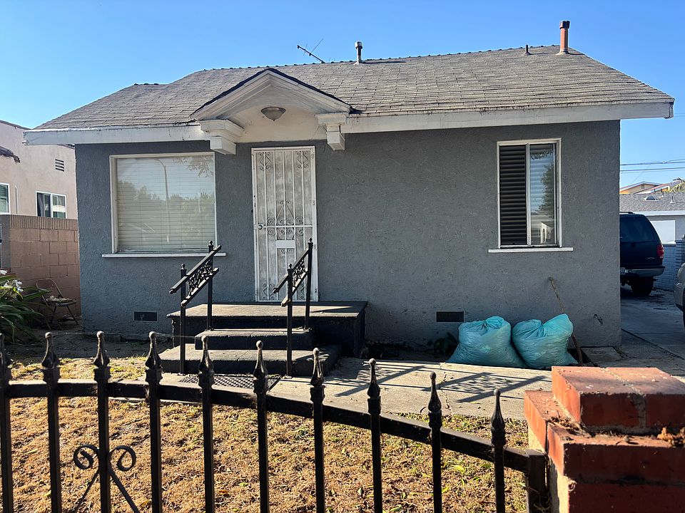 1st image of 739 E 91st St