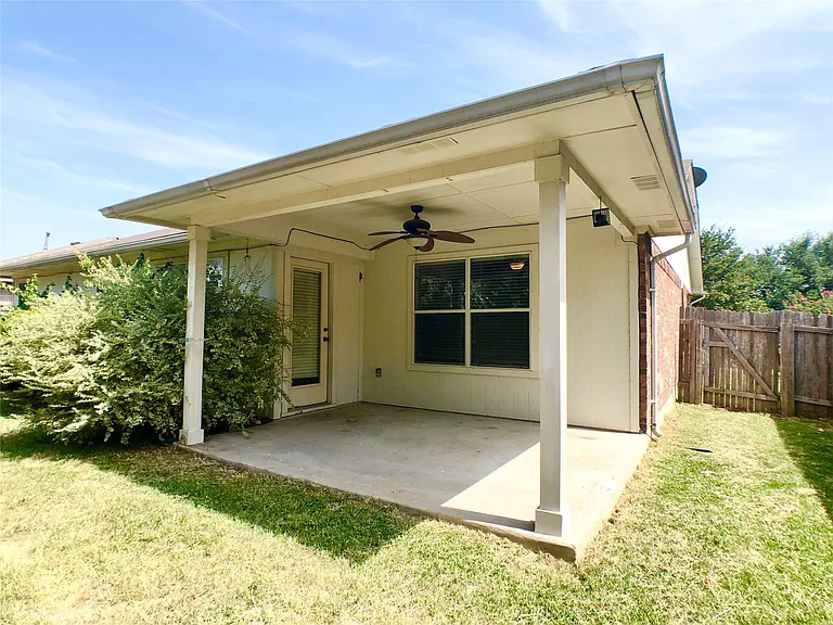 2141 Pearson Way — Photo 23