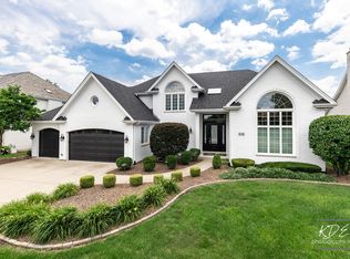 3136 Treesdale Ct, Naperville, IL