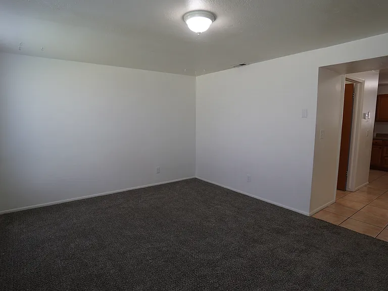 1273 E Gordon Ave — Photo 6