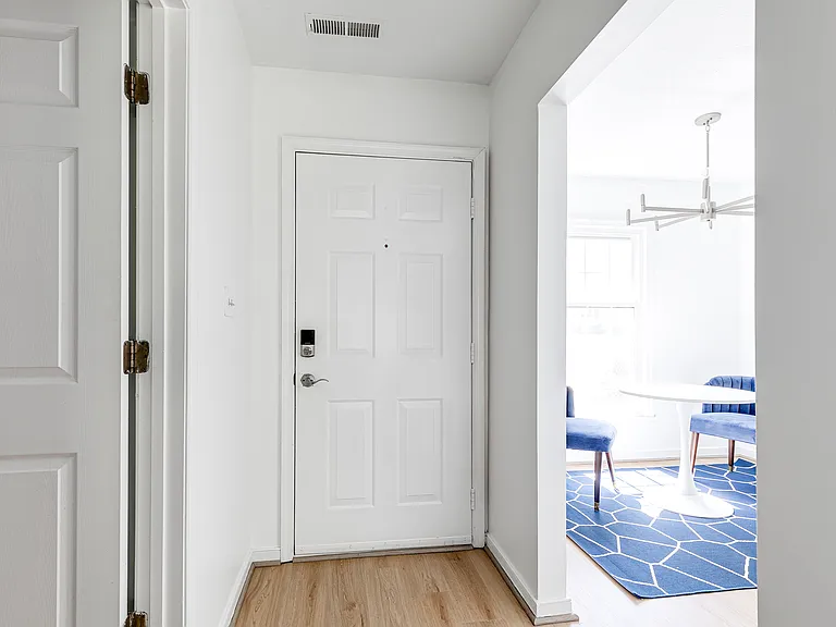 7826 Fitzgerald Ct — Photo 9