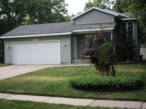 3rd image of 2105 La Crosse St SW
