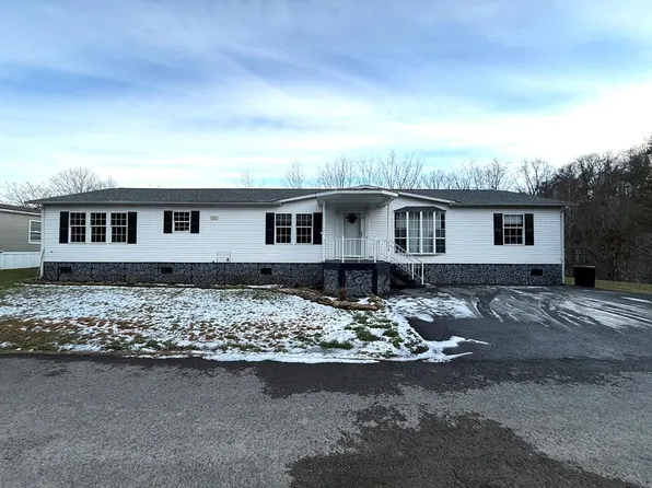 358 Rolling Hills Village, Morgantown, WV 26058