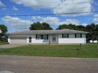 402 N Galloway Rd, Vandalia, MO 63382