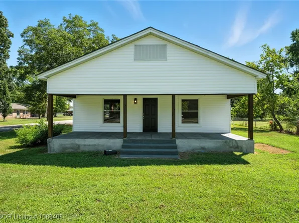 770 Church Ave, Mulberry, AR 72947