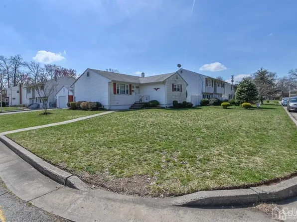 119 Rock Ln, Middlesex, NJ 08846
