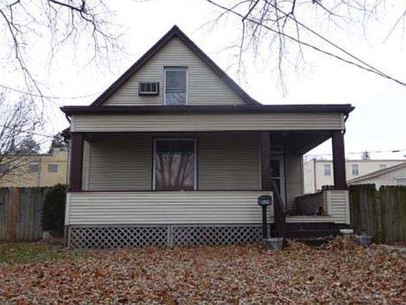 5th image of 121 Keller St