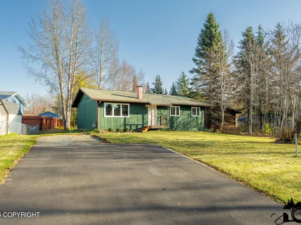 8201 Wisteria St, Anchorage, AK 99502