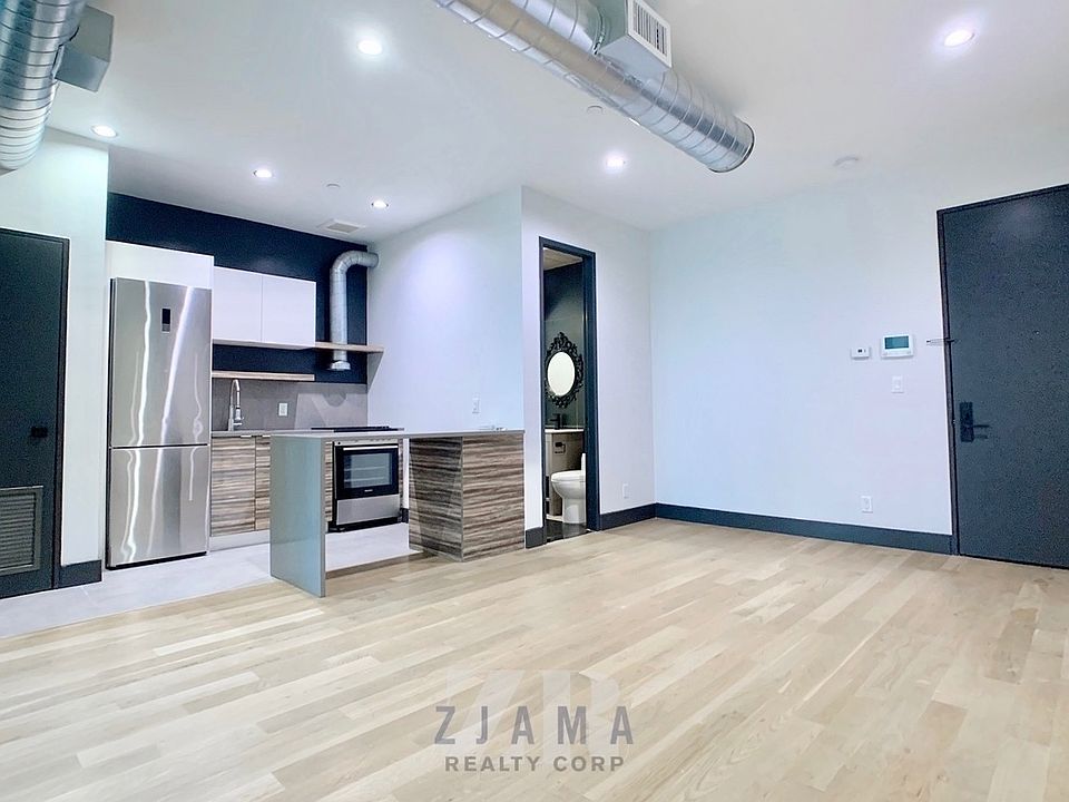 1st image of 244 Hawthorne St #25