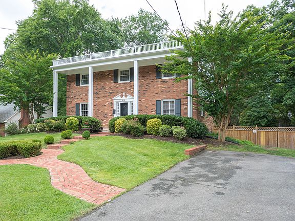 2nd image of 8012 Candlewood Dr