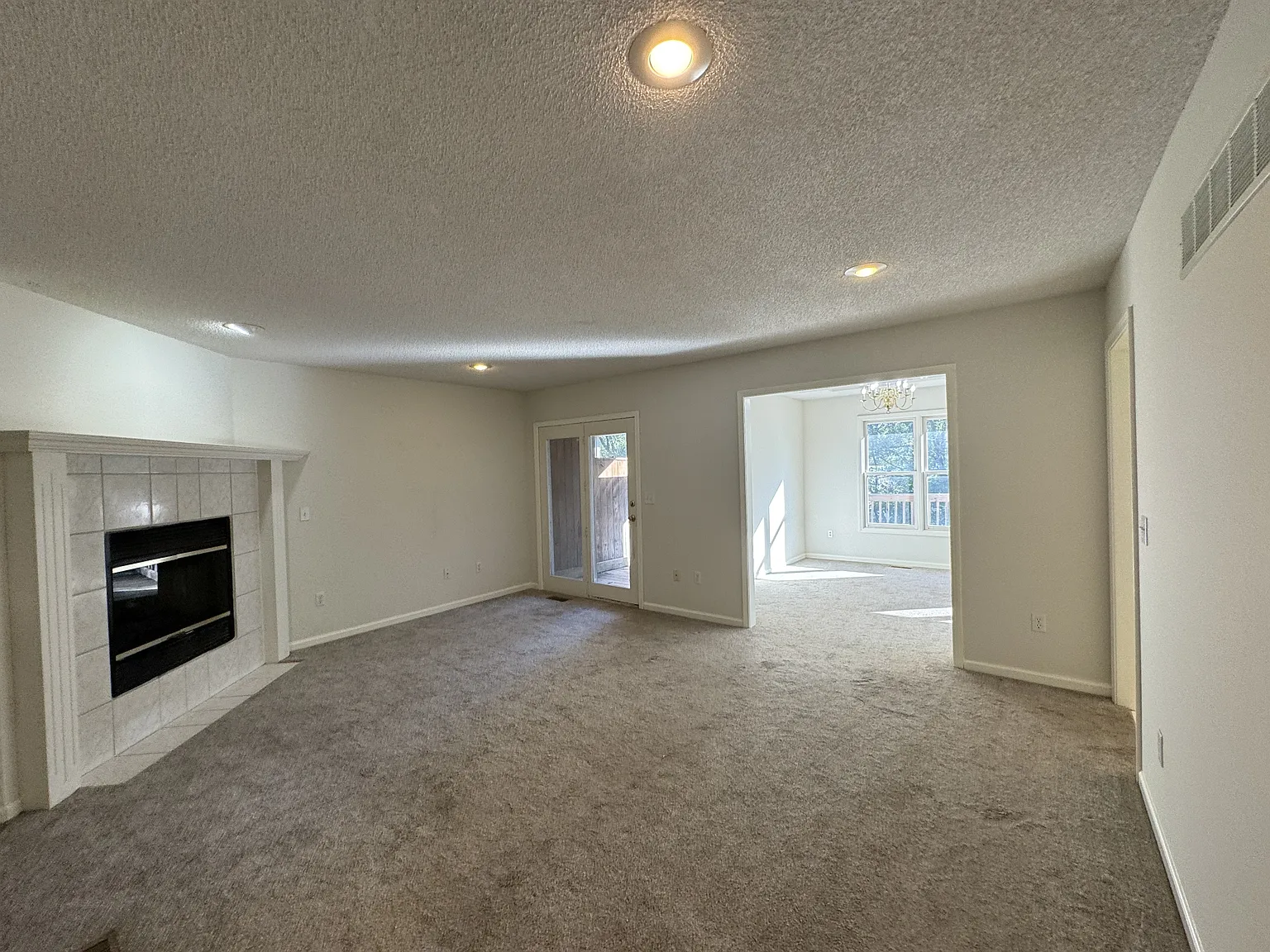 508 W Clark, Warrensburg, MO 64093 - C — Photo 3