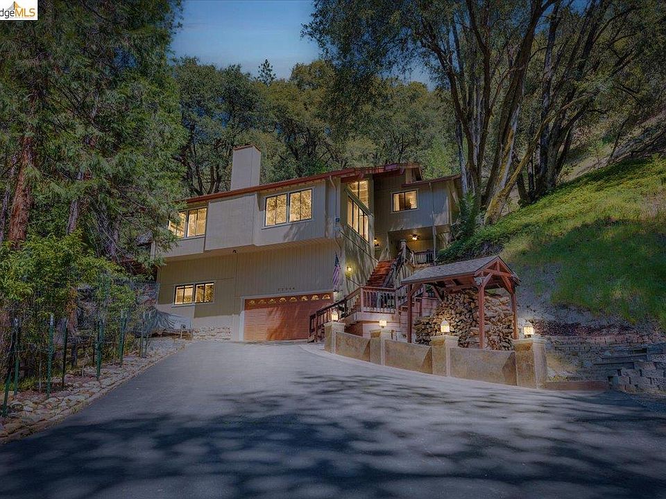 1st image of 22244 Crystal Falls Dr W