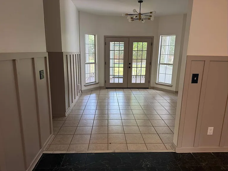 38 Le Moyne Dr — Photo 6