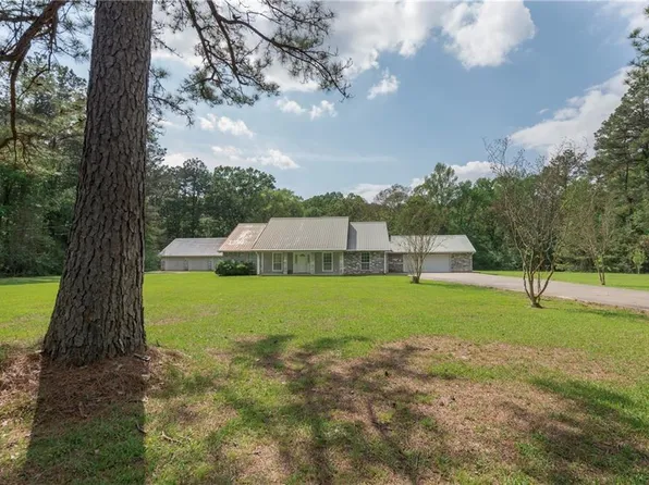 383 Nation Rd, Deville, LA 71328