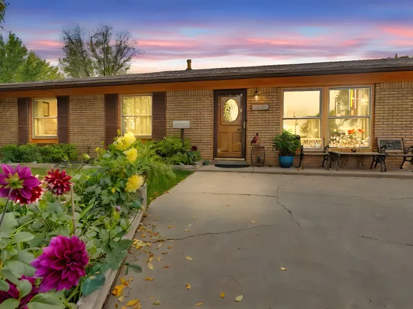 85 Granada Dr, White Rock, NM 87547