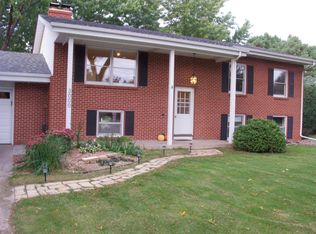 3000 Southbrook Dr, Bloomington, MN 55431