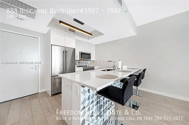 888 Biscayne Blvd #3907 — Photo 6