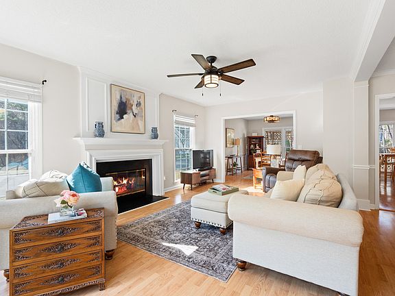 4th image of 7301 Cape Charles Dr