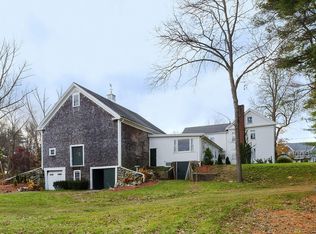 546 Fisher St, Walpole, MA 02081