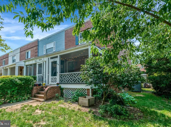 3012 Manning St, Alexandria, VA 22305