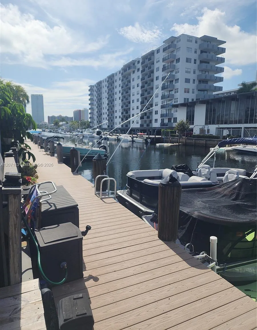 Beach Club Villas Condo — Photo 1