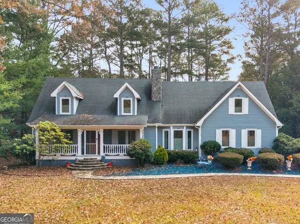 180 Roxboro Ct, Fayetteville, GA 30215