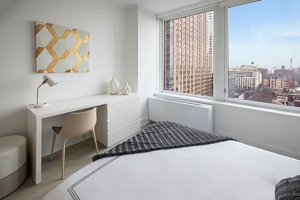 Rented by Red Apple Group | media 13