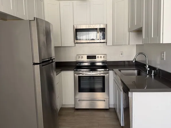 1240 West Washington Apartments, 1240 W Washington Ave #14, Sunnyvale, CA 94086