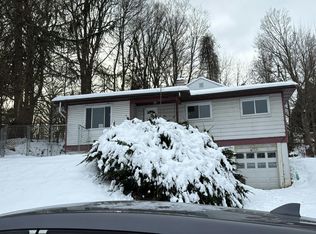 45 Harris Ave, Mechanicville, NY 12118