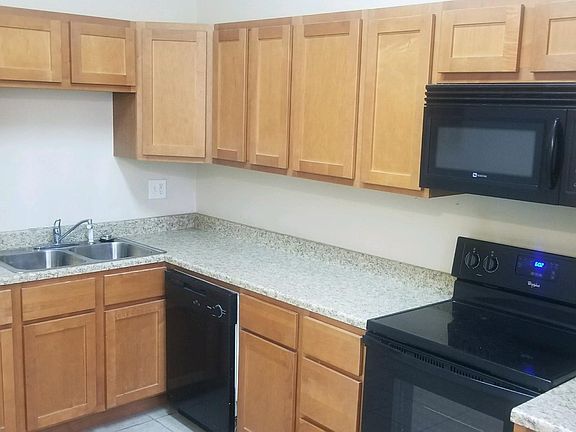 2nd image of 2856 S Jefferson Ave APT A
