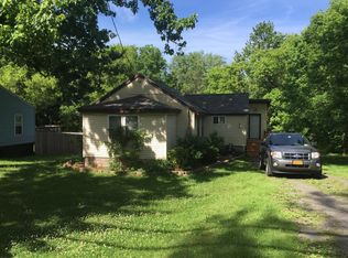 7430 State Fair Blvd, Baldwinsville, NY 13027