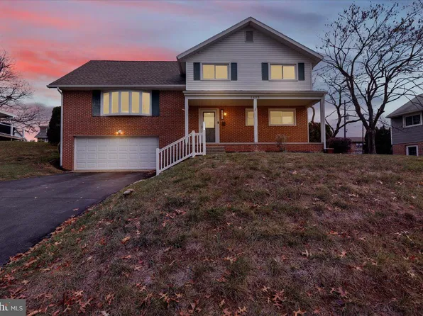 1405 Durwood Dr, Reading, PA 19609