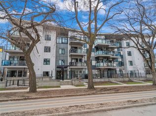 10837 83rd Ave NW #403, Edmonton, AB T6E2E6