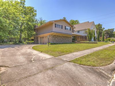 5718 E 61st Ct S, Tulsa, OK, 74136