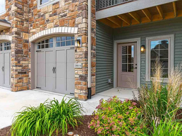 2887 Blue Sage Dr #B, Coralville, IA 52241