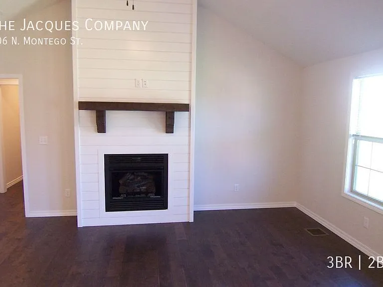 706 N Montego St — Photo 13