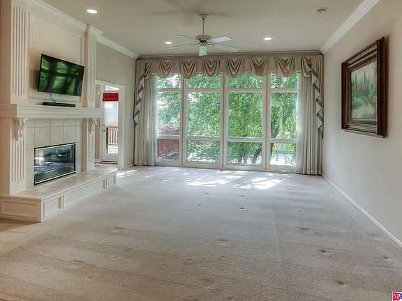 4th image of 1707 N 132nd Avenue Cir