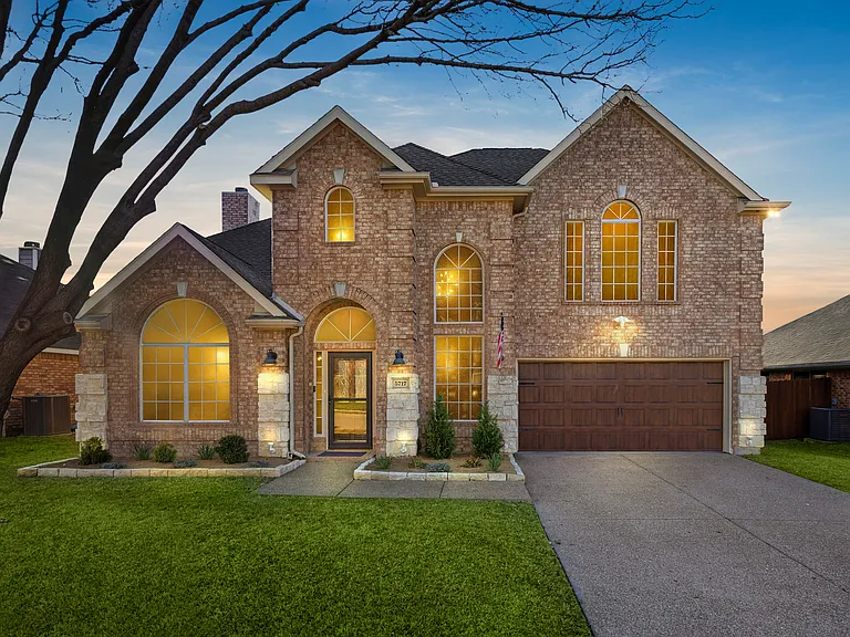 5717 Christy Ln — Photo 43