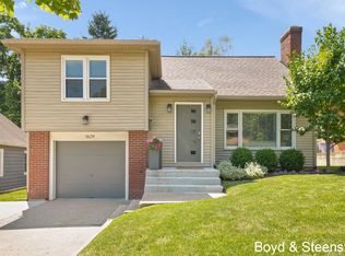 1629 Sylvan Ave SE, Grand Rapids, MI 49506