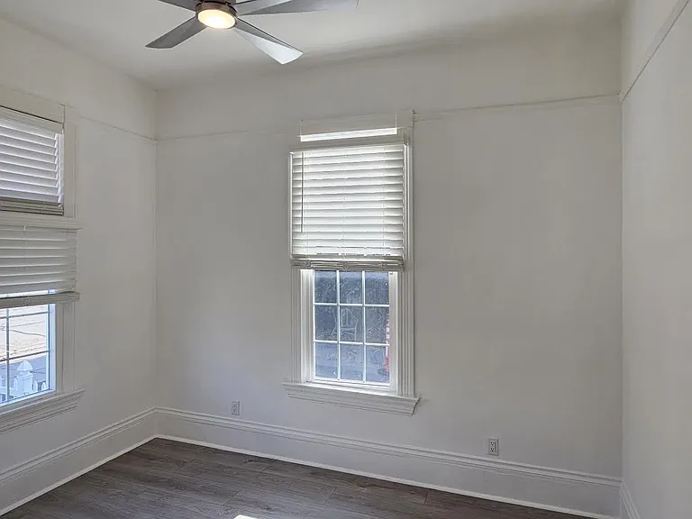 954 E Thompson Blvd #1 — Photo 6