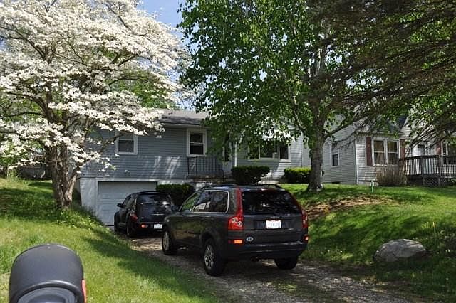1st image of 377 Beryl Ave