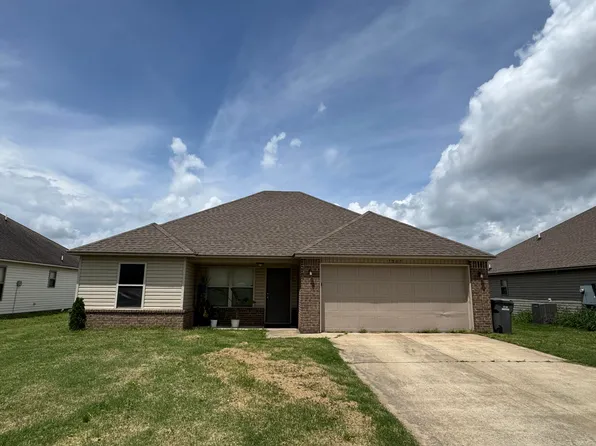 3809 Remington Dr, Jonesboro, AR 72404