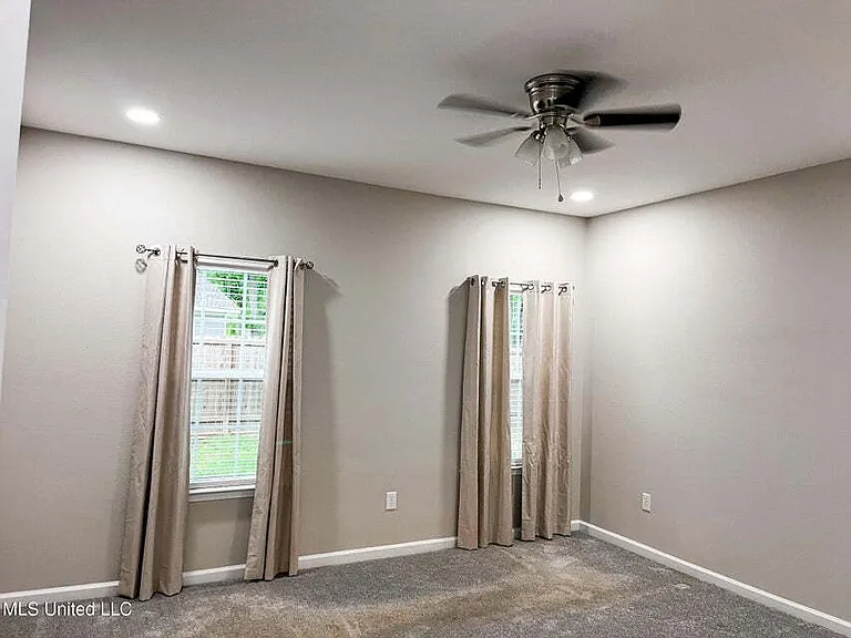 117 Ridge Ln — Photo 12