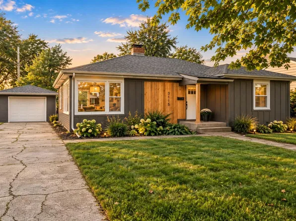 3115 Franklin Ave, Highland, IN 46322