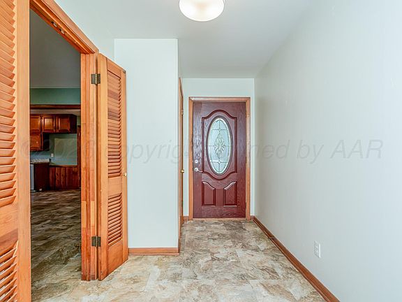 4th image of 3424 Marion St