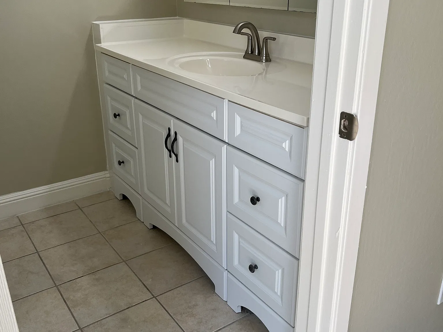 2 bed, $2,500 — Photo 4