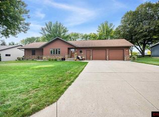 904 Home St, Fairmont, MN 56031