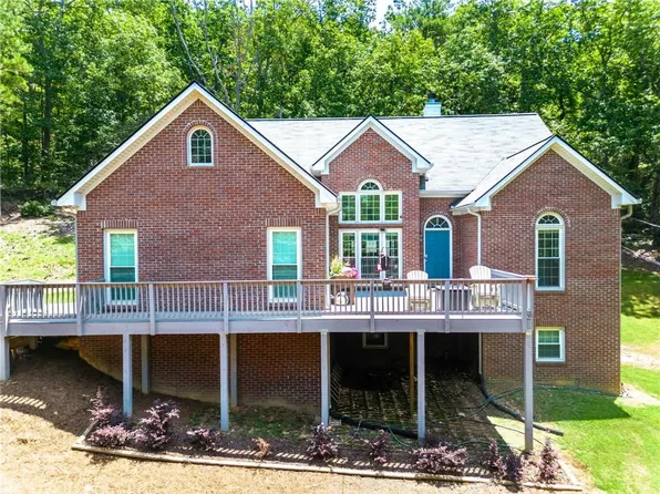 29 Wolf Pen Pass NE, White, GA 30184